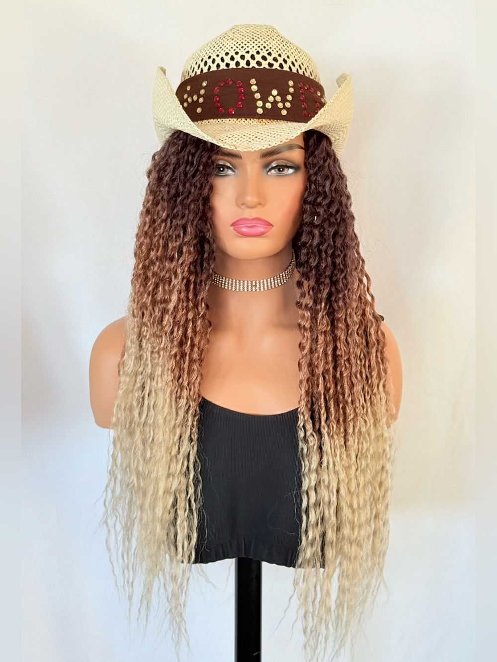 Long Gorgeous Twist Style “Put On & Go” Tri-Colored 🖤🤎💛 Synthetic Wig - NWT!